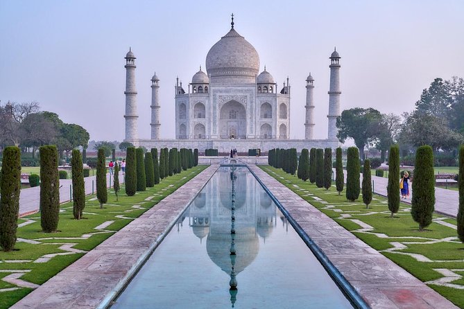 Skip The Line: Sunrise Taj Mahal & Agra Day Tour From Jaipur - Shopping stops and street pressure: how to keep control without killing the mood