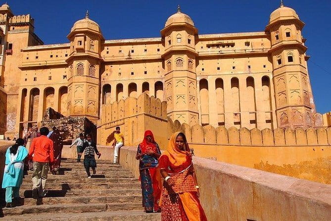Taj Mahal and Agra Private Day Tour From Jaipur with 5 Star Meal - Agra Fort UNESCO: the Mughal power base you’ll want more time for
