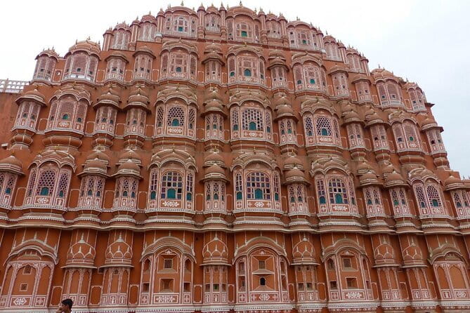 Travel Through the Streets of Jaipur by Tuktuk with a Local - Markets for printing, jewelry, and camel-wool carpets